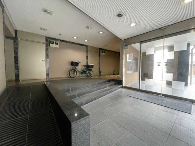 エントランス　勘五郎ビル