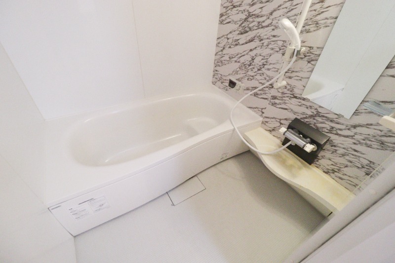 バス・シャワールーム　図面と現状に相違がある場合には現状を優先