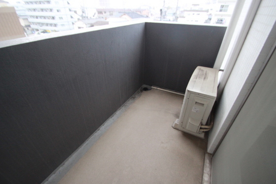 バルコニー　※別部屋の写真です