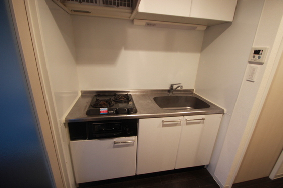 キッチン　※別部屋の写真です