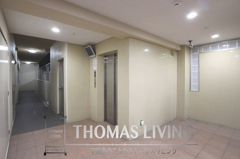 ロビー　エレベーター