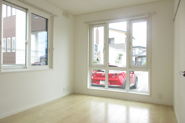 その他部屋・スペース　洋室５．８帖※同タイプ参考写真