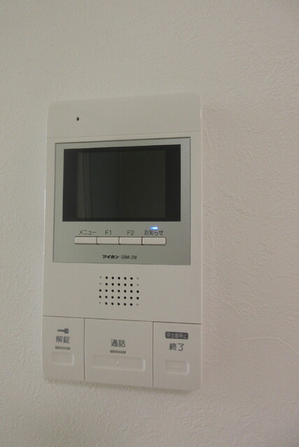 セキュリティ　ＴＶモニタ付ドアホン※同タイプ参考写真