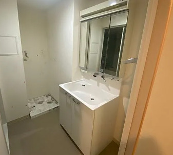 洗面設備　※別部屋の参考写真です。