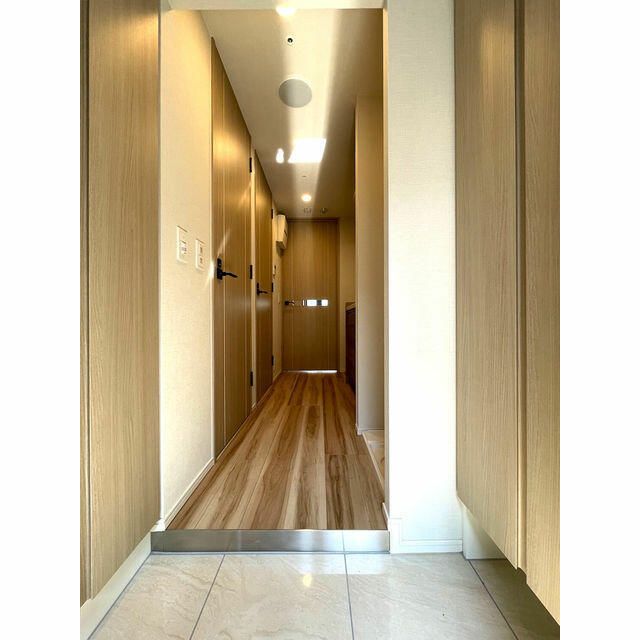 玄関　落ち着いた玄関です