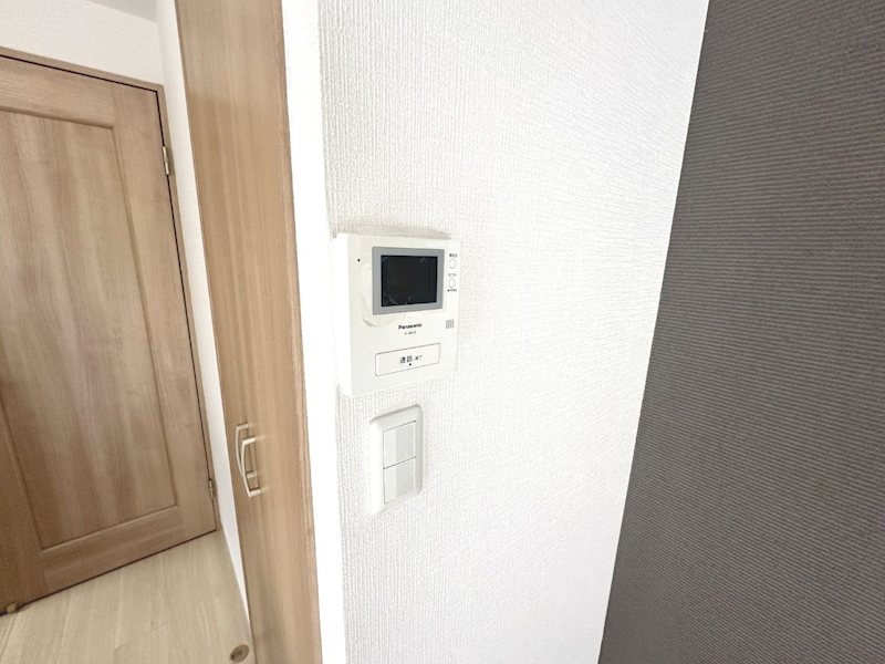セキュリティ　モニターフォンで来客を確認できます