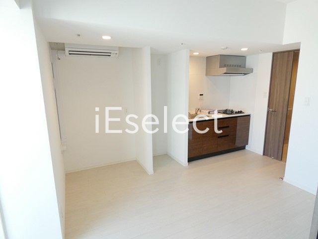 居室・リビング　家具の配置もしやすいリビングスペースです