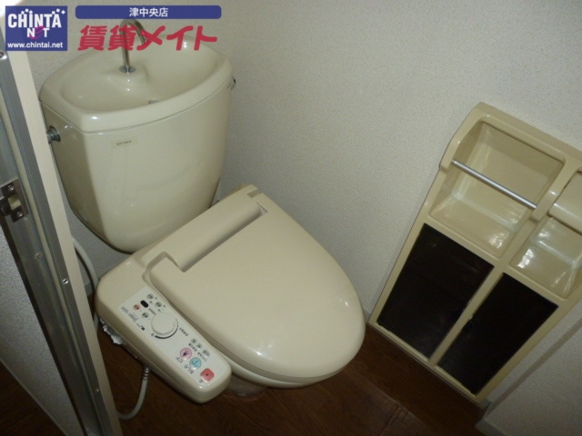 トイレ　反転タイプ参考写真