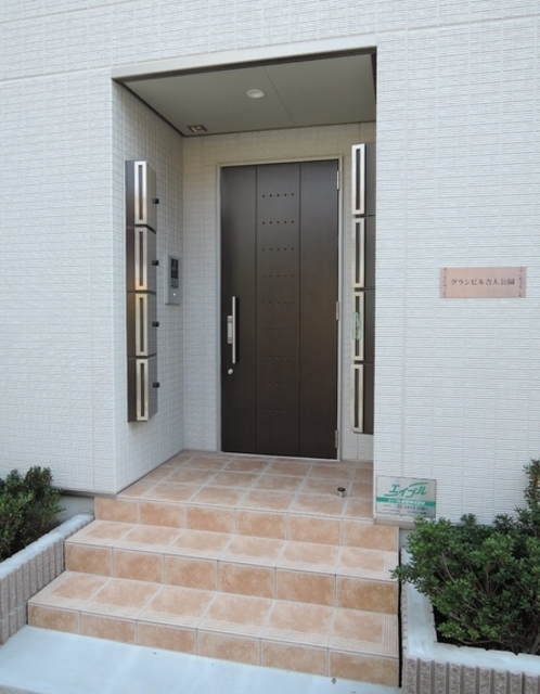 エントランス　エントランス
