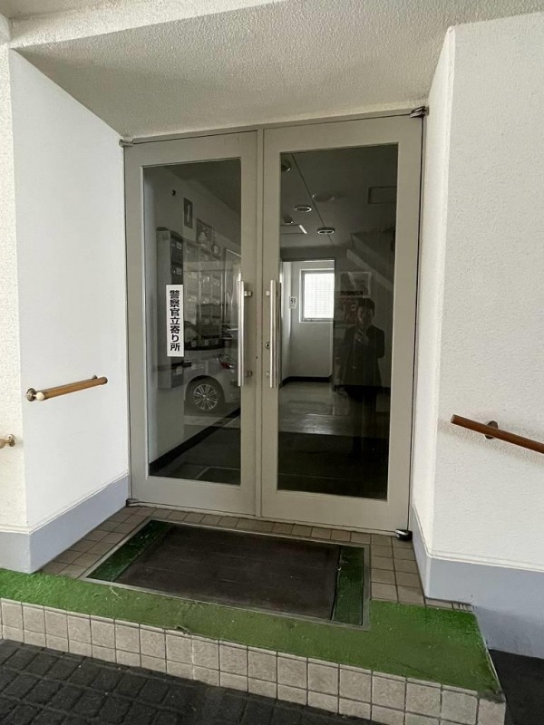 エントランス　エントランス