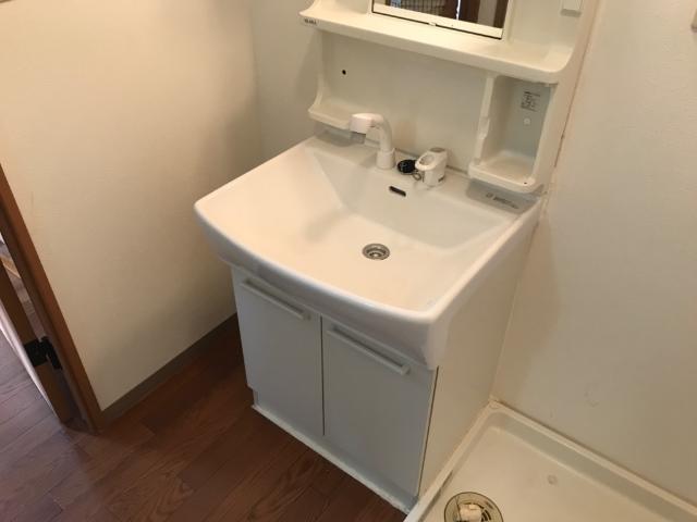 洗面設備　シャンプードレッサ