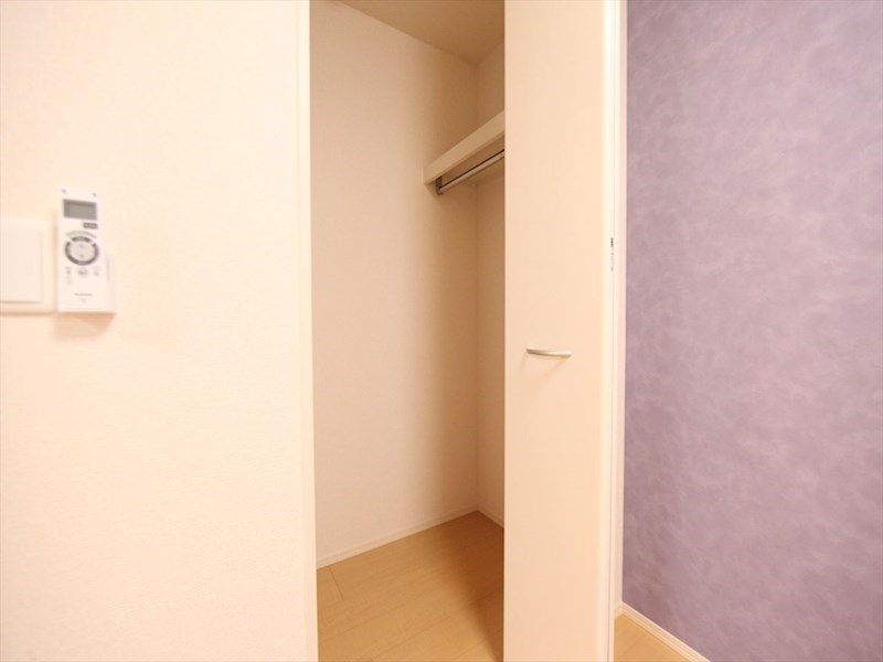 収納　クローゼット（収納充実してます）