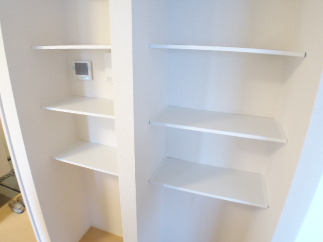 庭　リビング収納