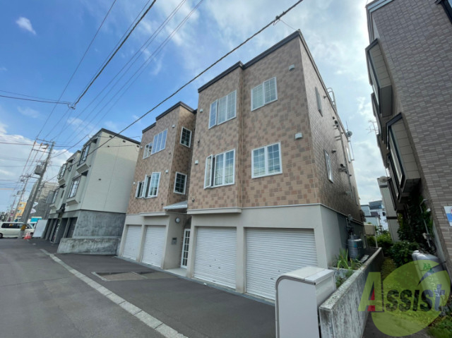 建物外観　札幌市北区麻生町「レグルス麻生」