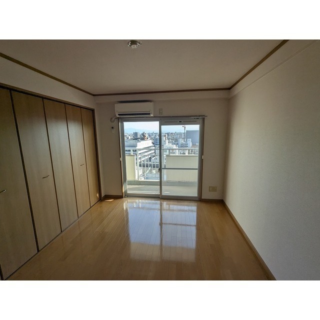 居室・リビング　洋室