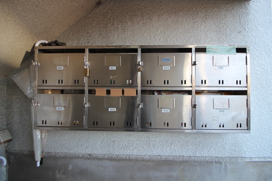 エントランス　集合ポスト