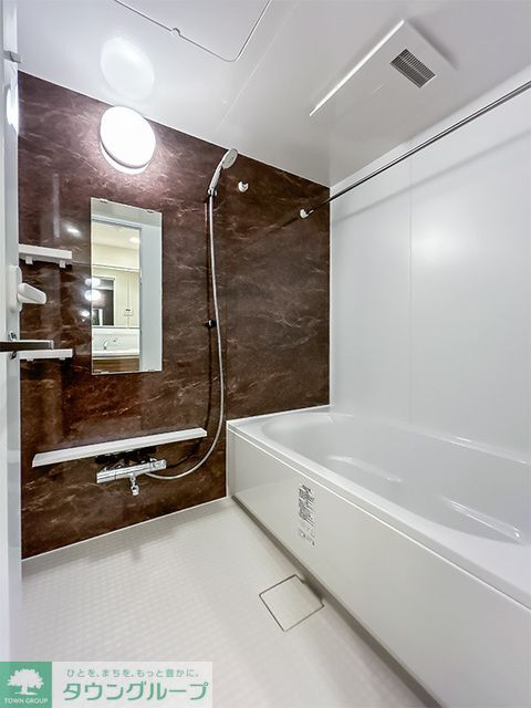 バス・シャワールーム　※写真は同タイプ住戸です。