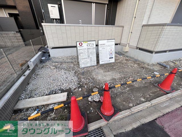 駐車場　駐車場