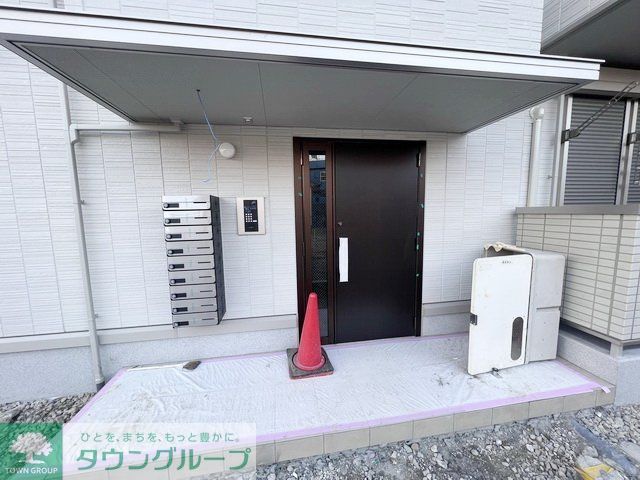エントランス　エントランス
