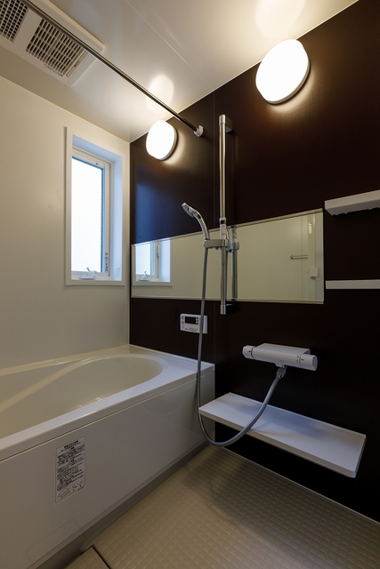 バス・シャワールーム