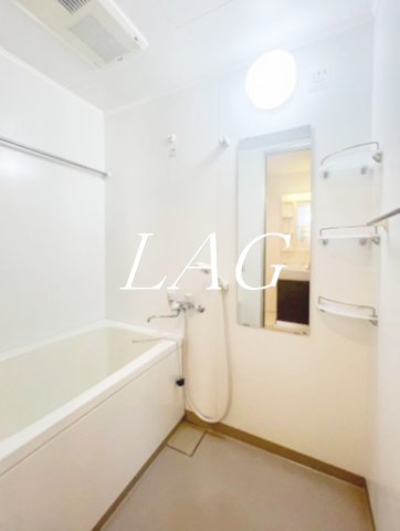 バス・シャワールーム　お風呂です。