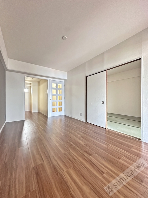 居室・リビング　日当たりのいいお部屋です♪