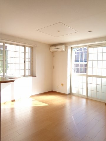 居室・リビング　使いやすいリビングです