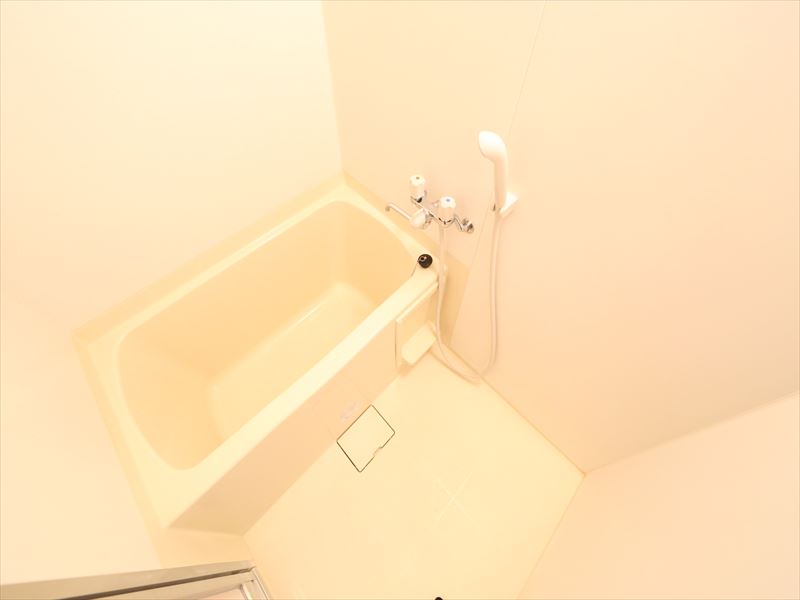 バス・シャワールーム　バスルーム