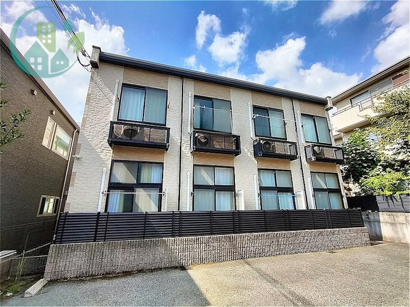 建物外観　レオパレス香蘭（家具・家電付、仲介手数料不要）