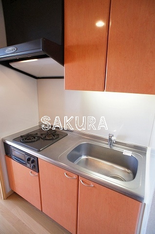 キッチン　広々使える快適な調理スペースです♪