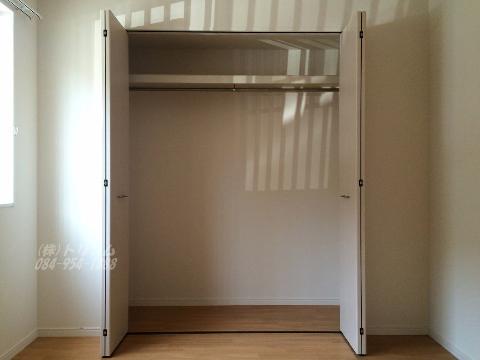 収納　クローゼット