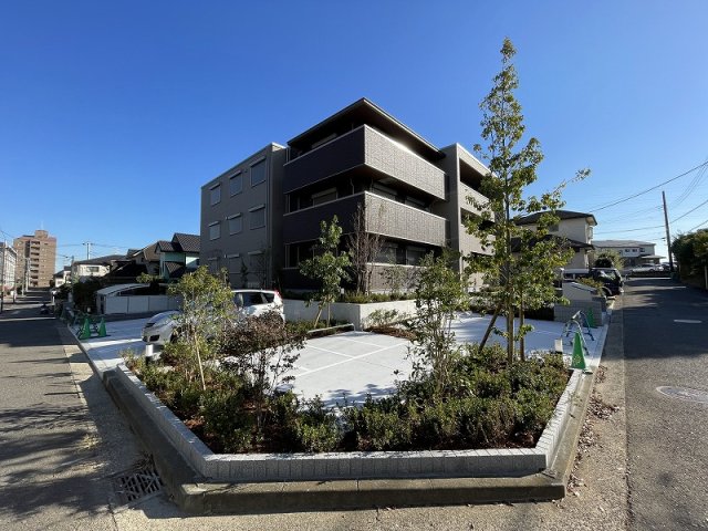 建物外観　積水ハウス施工のシャーメゾン！