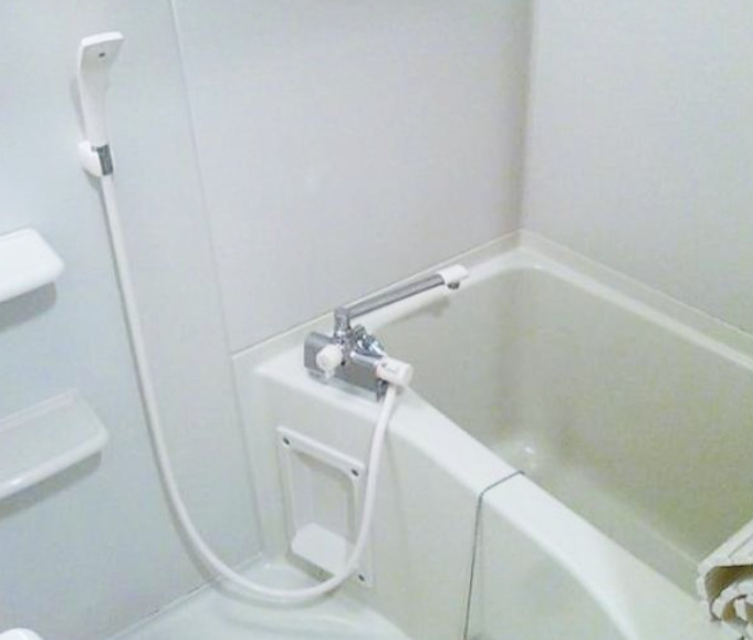 バス・シャワールーム　別部屋の画像を使用しております。