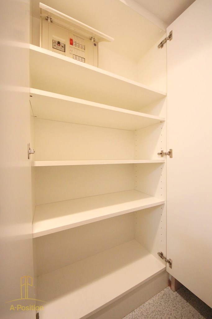 収納　エルブ南船場