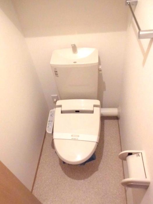 トイレ　参考写真