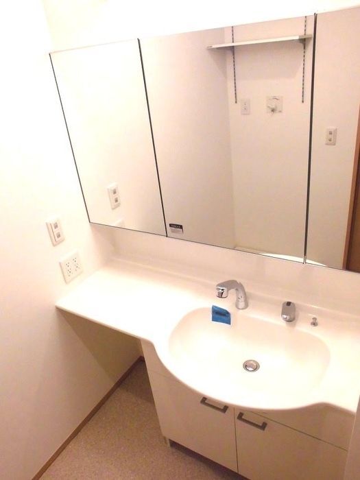 洗面設備　参考写真