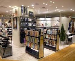 ショッピングセンター　靴下屋アトレ目黒店（ショッピングセンター）まで604m