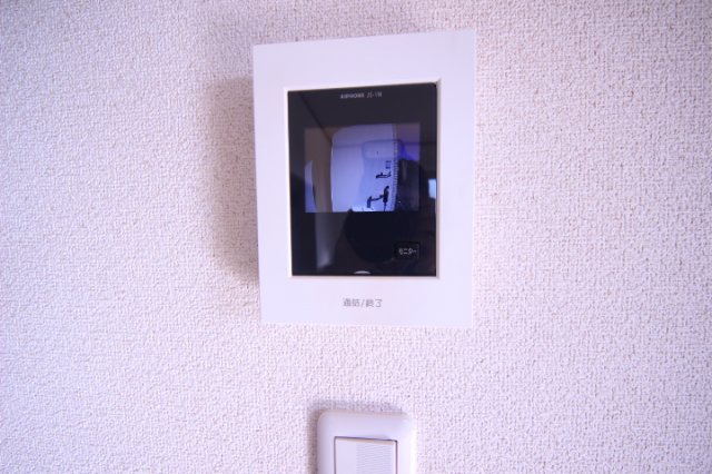 セキュリティ　TVインターホンです