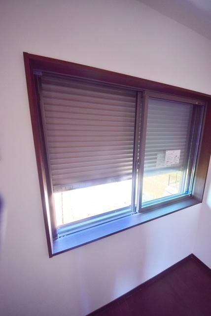 その他設備　シャッター雨戸付き
