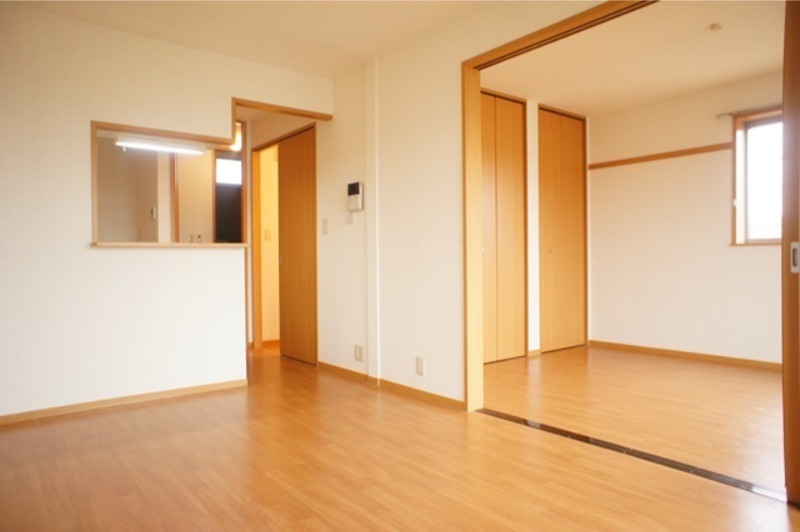 居室・リビング　図面と現状に相違がある場合には現状を優先