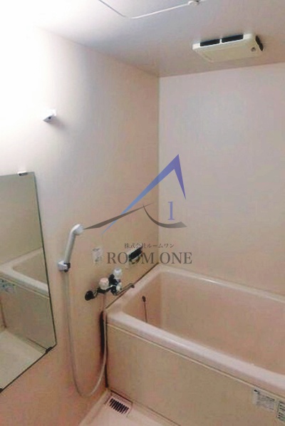 バス・シャワールーム　お風呂です。