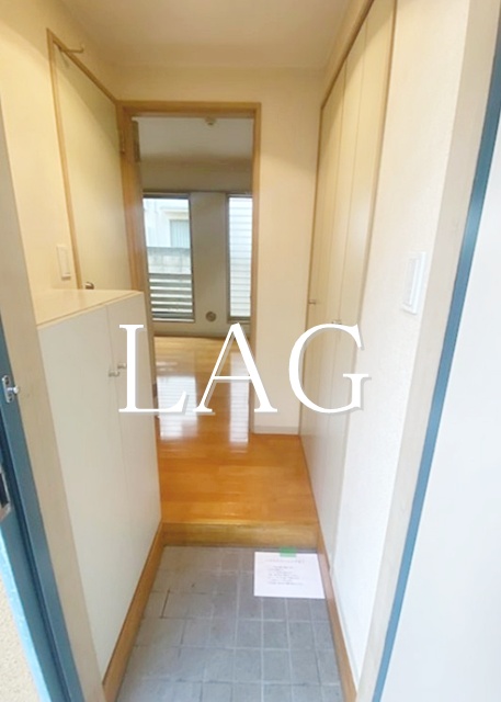 玄関　玄関です。