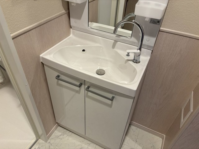 洗面設備　※写真は同タイプ住戸です。