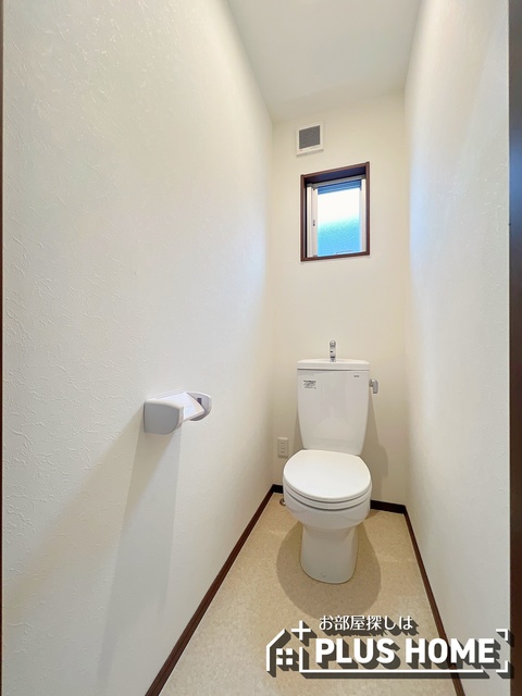 トイレ　類似写真