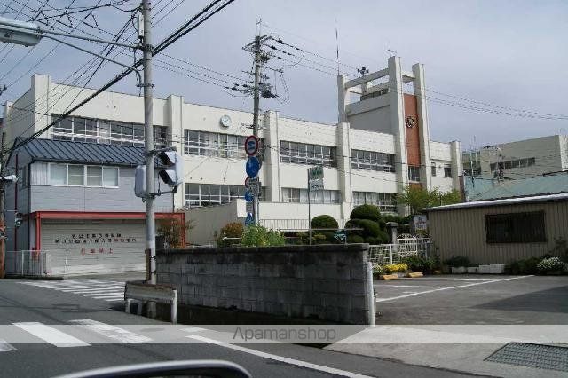 その他　根来小学校（その他）まで560m