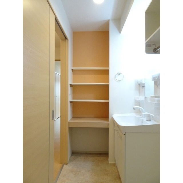 その他部屋・スペース　造作棚