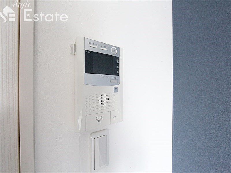 セキュリティ　モニター付きインターホン