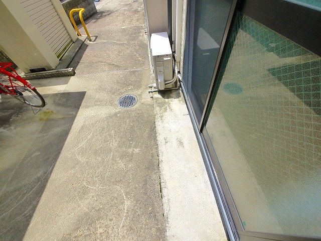 庭　簡単な家庭菜園も楽しめるお庭です