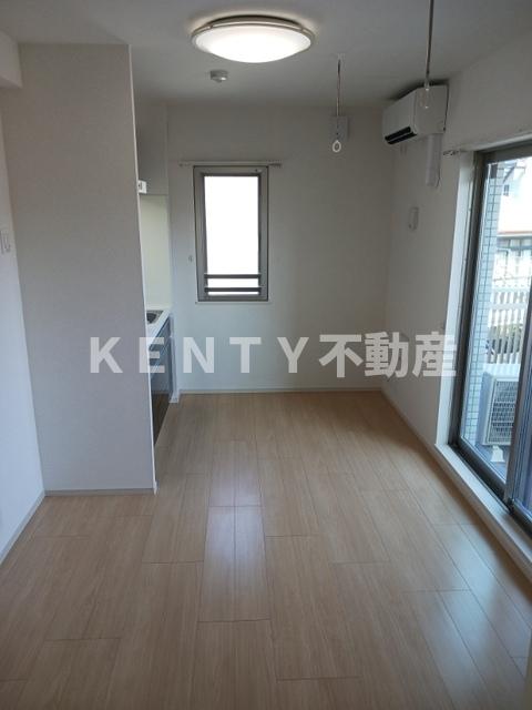 居室・リビング　おしゃれな居間です