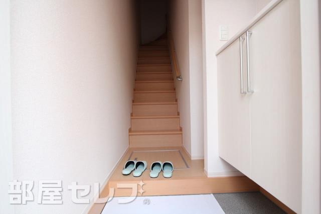 玄関　玄関です。